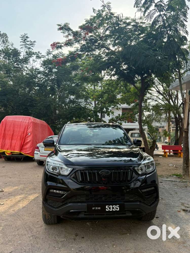 Mahindra Alturas G4 2019 Diesel Well Maintained