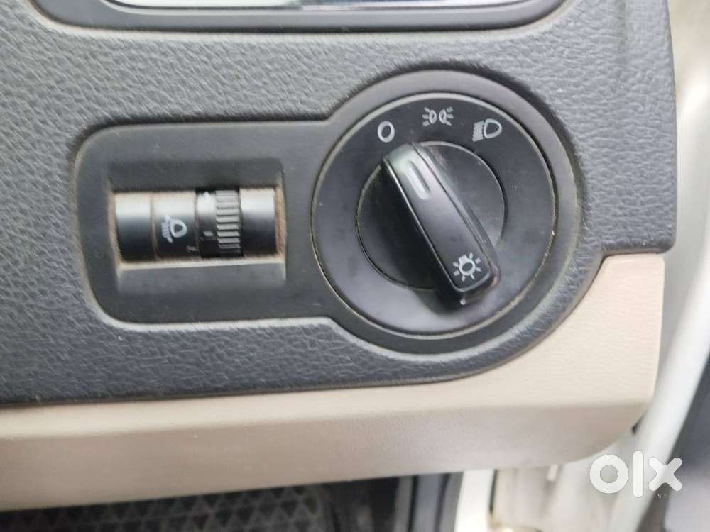 Skoda Rapid Tsi Active 1.0 Mt, 2019, Petrol