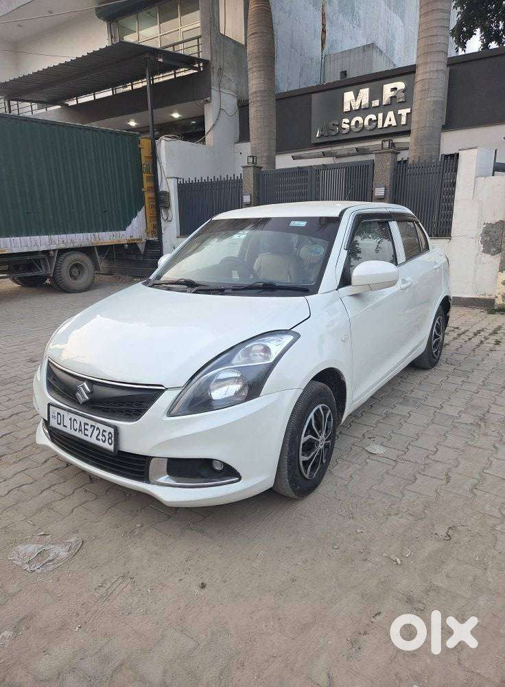Maruti Suzuki Swift Dzire Lxi Option, 2015, Cng & Hybrids