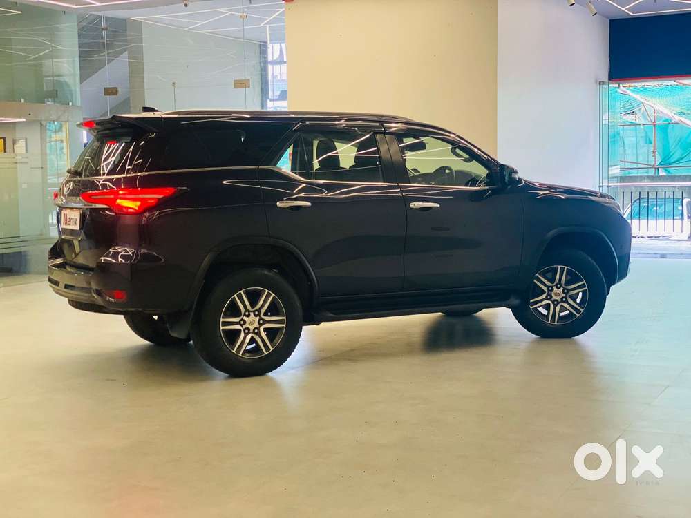 Toyota Fortuner 4x2 Mt 2.7 Petrol, 2021, Petrol