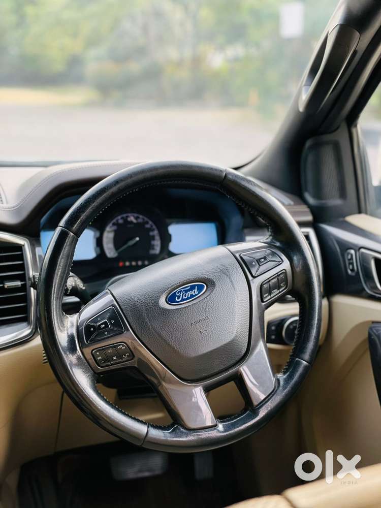 Ford Endeavour 2.2 Titanium At 4x2, 2016, Diesel