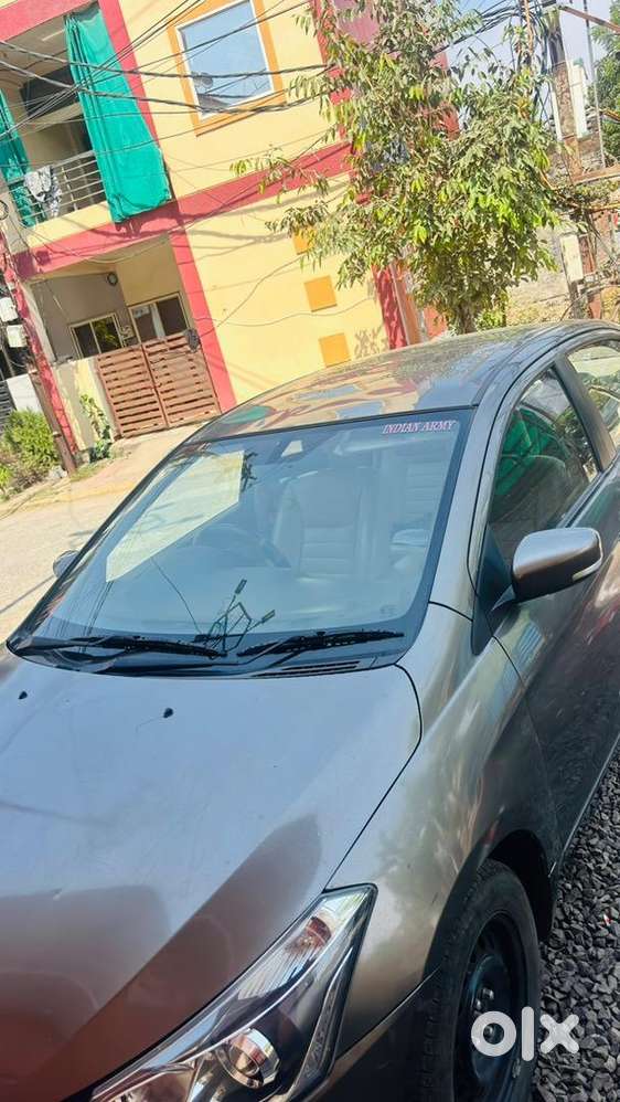 Maruti Suzuki Swift 2021