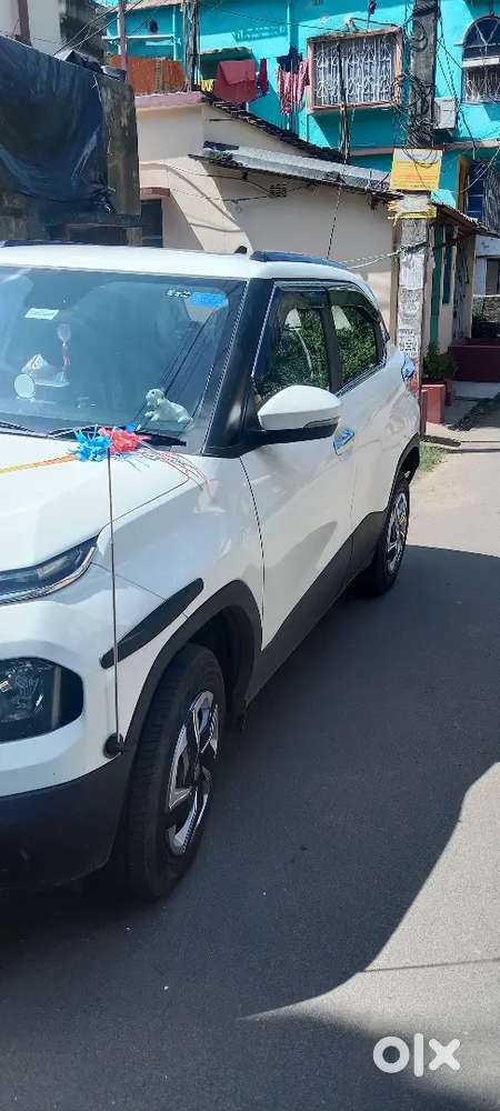 Tata Punch Adventure Plus Sanroof