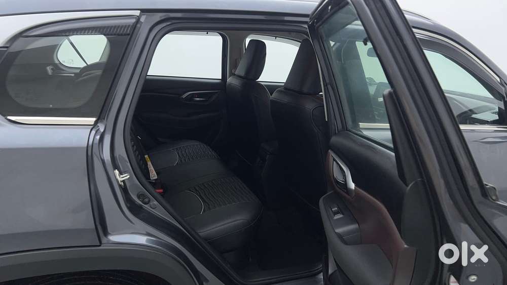 Maruti Suzuki Grand Vitara 1.5 Delta Smart Hybrid, 2026, Petrol