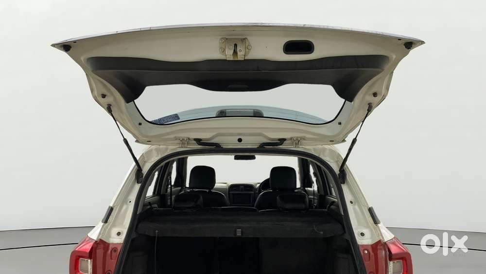 Maruti Suzuki Vitara Brezza 1.5 Zxi At, 2020, Petrol