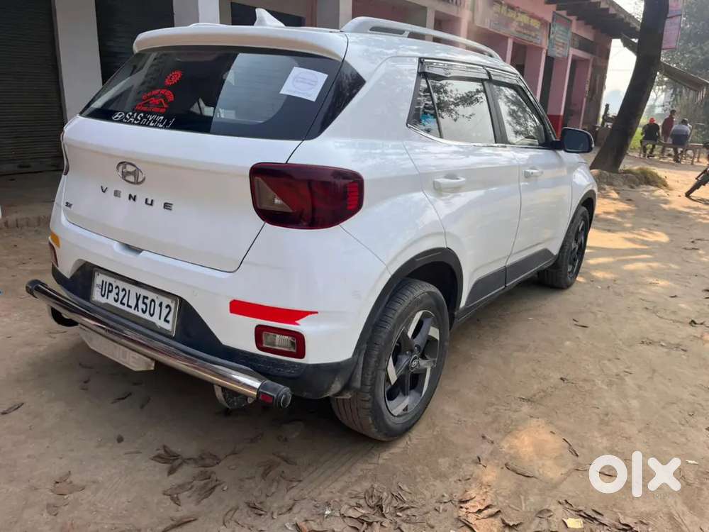 Hyundai Venue 2021 Diesel 89000 Km Driven