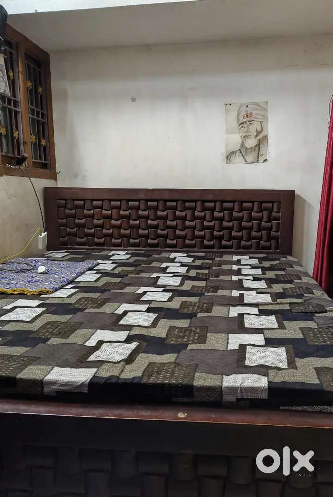 King size cot with matress