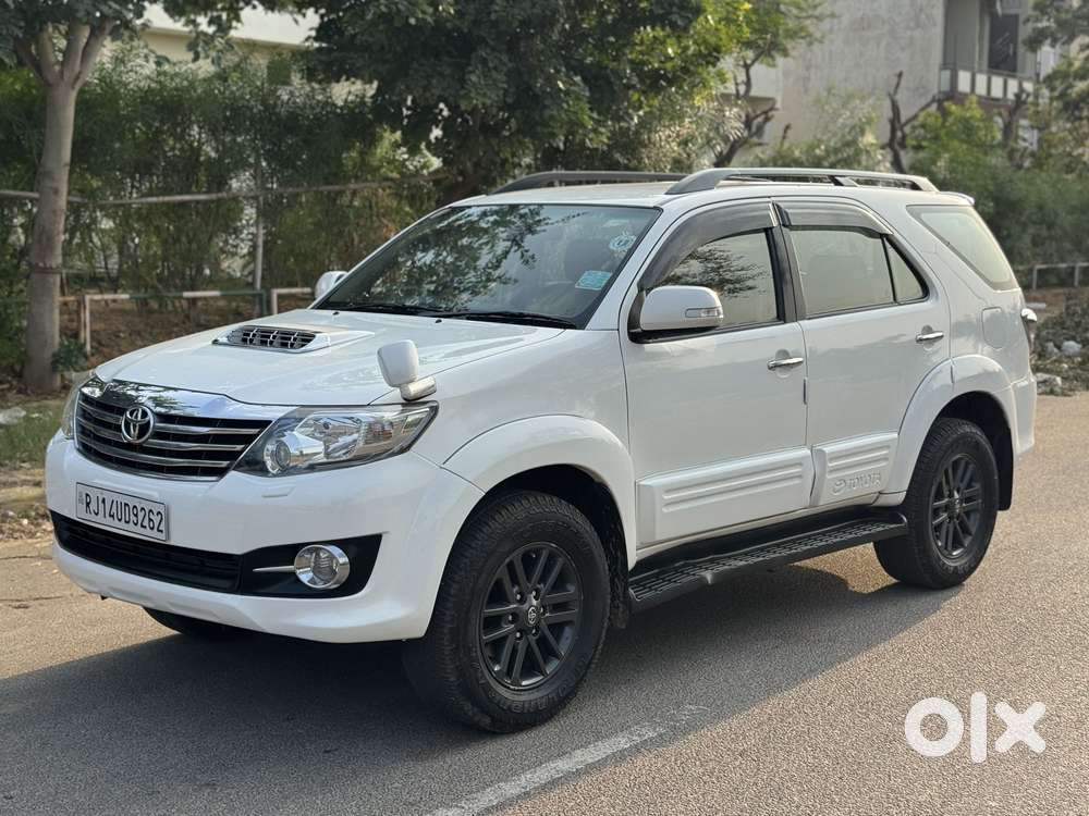 Toyota Fortuner 4x2 At, 2015, Diesel