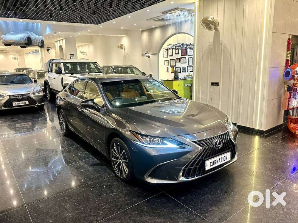 Lexus Es 300h Exquisite, 2022, Cng & Hybrids