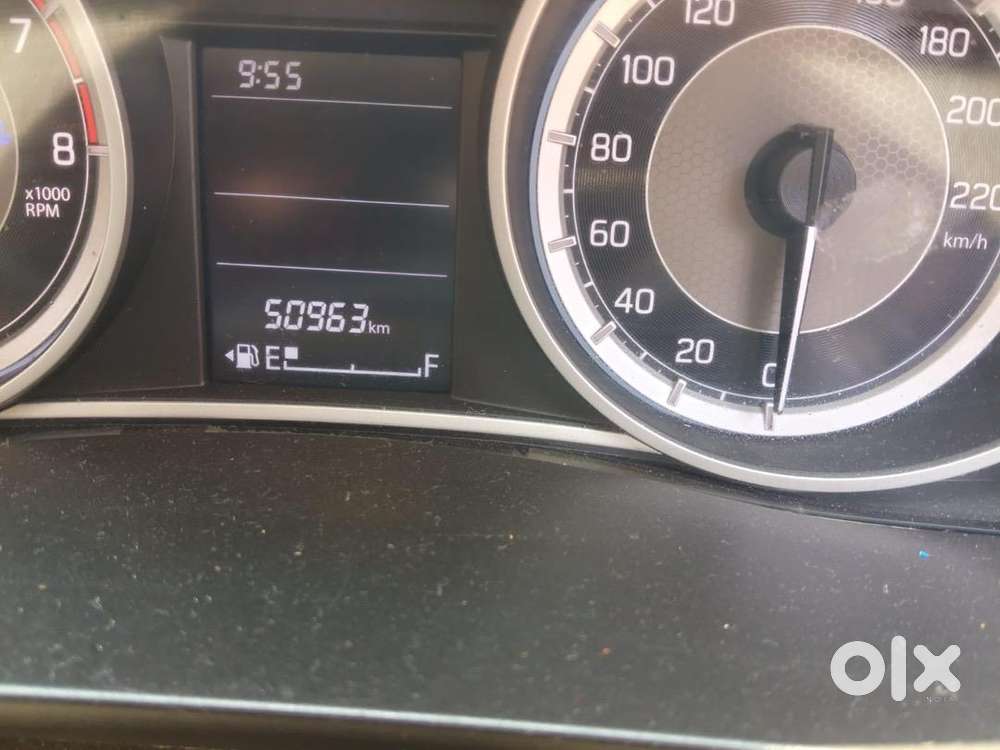 Maruti Suzuki Swift Dzire 2021 Petrol 50963 Km Driven