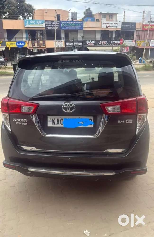 Toyota Innova Crysta 2018 Diesel 109000 Km Driven