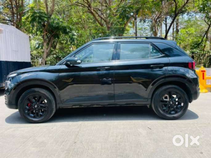 Hyundai Venue Sx(o) 1.0 Turbo Dct Knight Edition, 2024, Petrol
