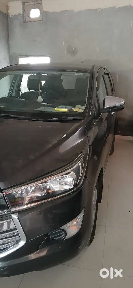 Toyota Innova Crysta 2019