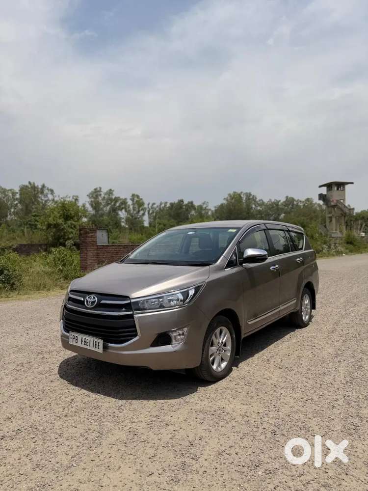 Toyota Innova Crysta 2018