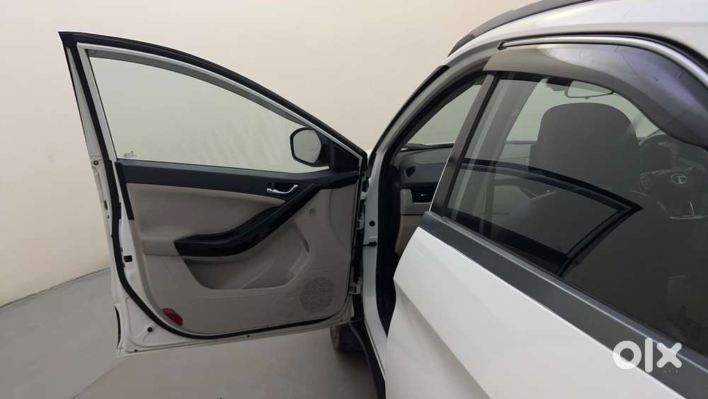 Tata Nexon 1.2 Revotron Xz Plus (s), 2021, Petrol