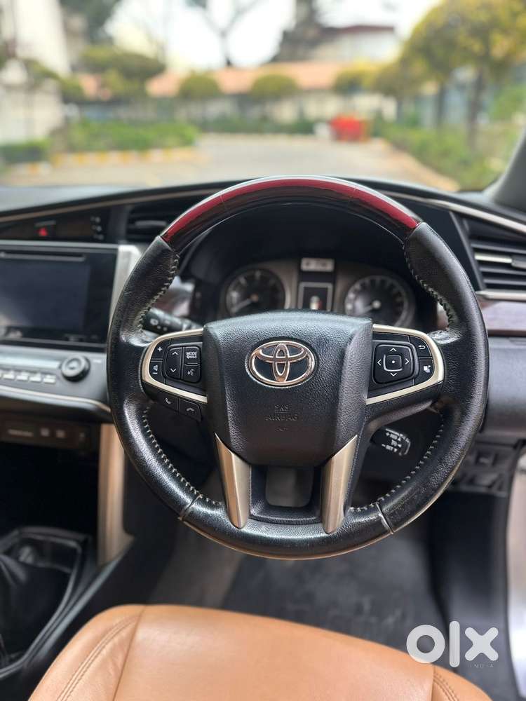 Toyota Innova Crysta [2020-ongoing] 2.4 Vx 7 Str, 2020, Diesel