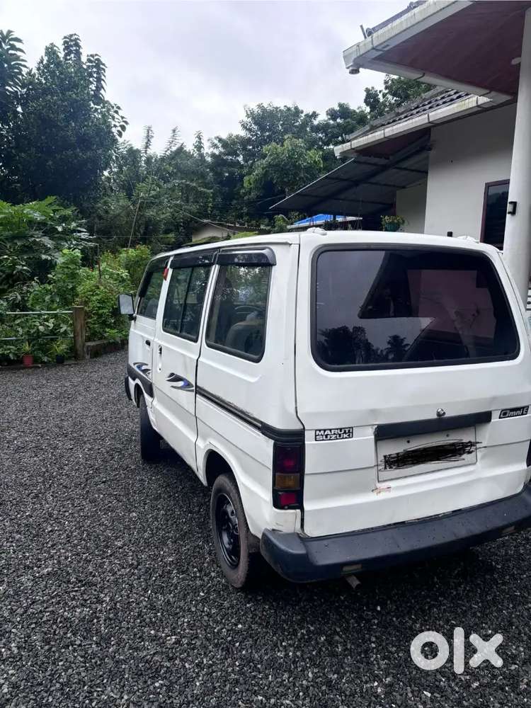 Maruti Suzuki Omni 2012 Petrol 100000 Km Driven