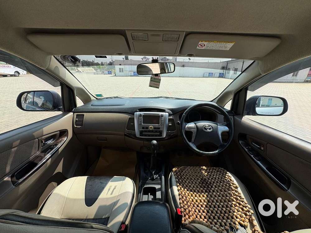 Toyota Innova 2.5 V 7 Str, 2015, Diesel
