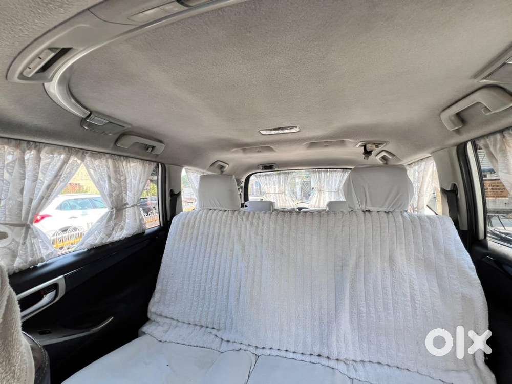 Toyota Innova Crysta