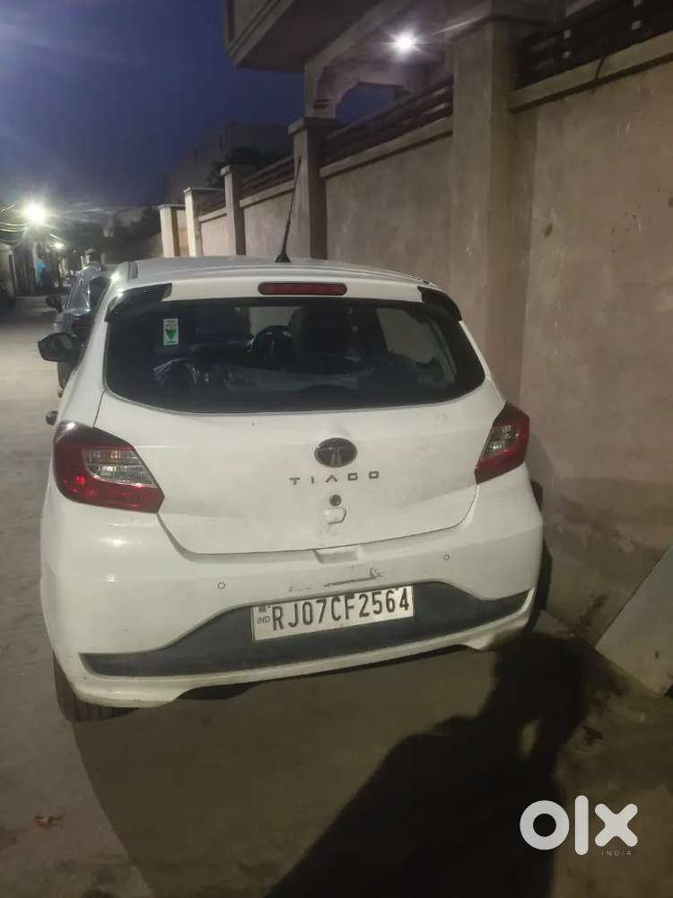 Tata Tiago Xm 2026 Petrol Manual