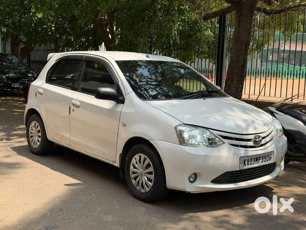 Toyota Etios Liva 2011