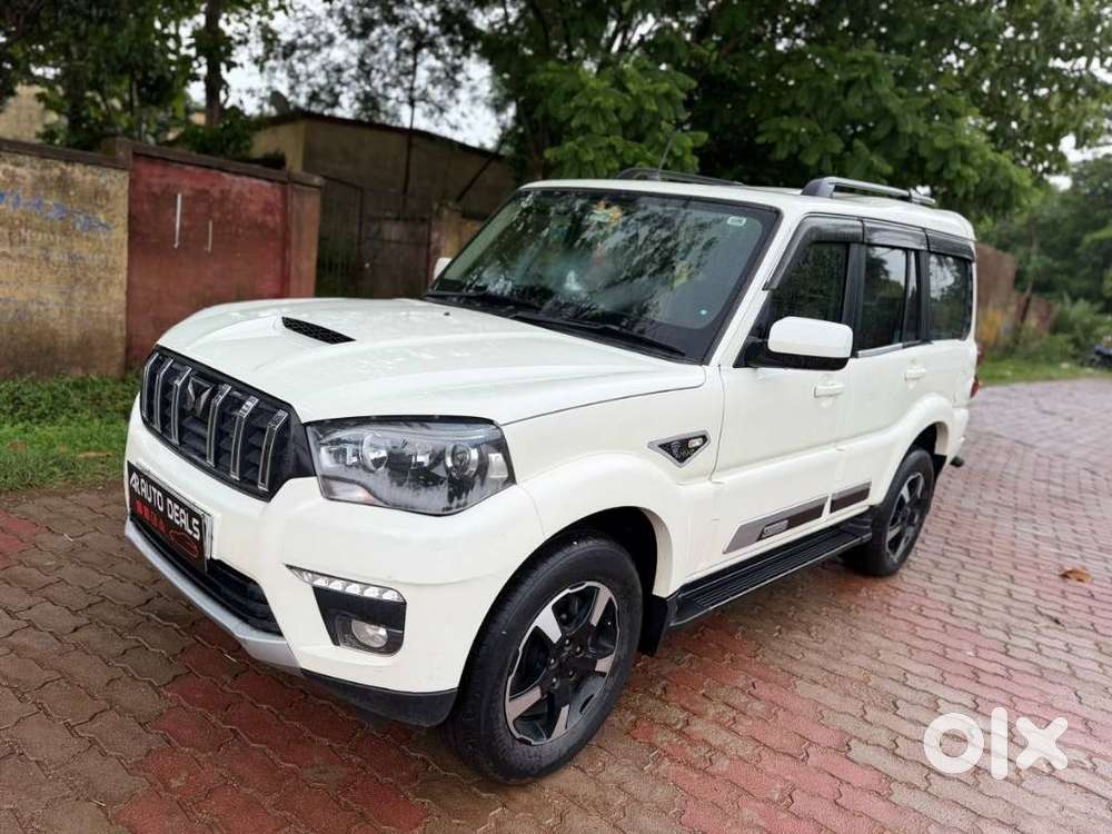 Mahindra Scorpio Classic 2.2 S 11 Mt 7 Str, 2023, Diesel