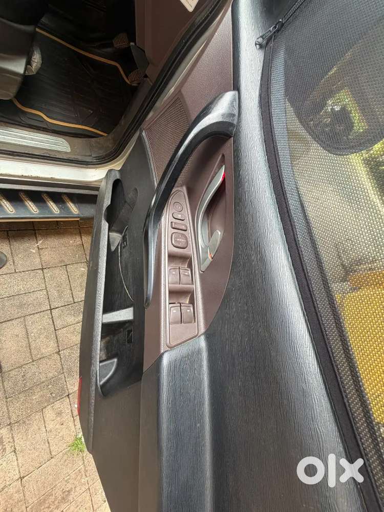 Mahindra Xuv500 Diesel 2013