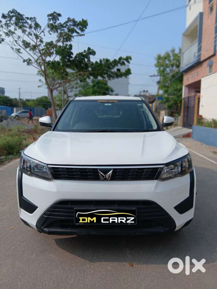 Mahindra Xuv300 W4, 2024, Petrol