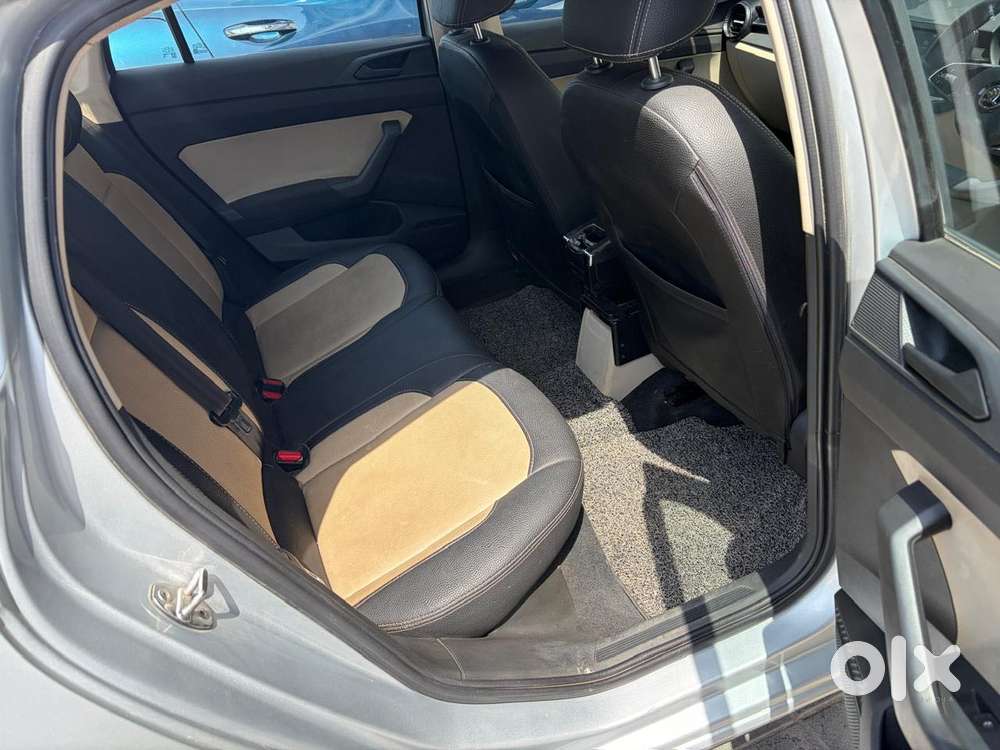 Skoda Slavia Active 1.0l Tsi Mt, 2022, Petrol