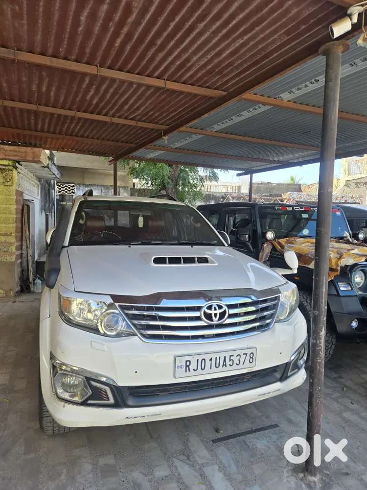 Toyota Fortuner 4 By 2 Manual Fully Maintain With Working Snorkel