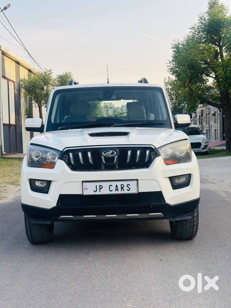 Mahindra Scorpio S10, 2016, Diesel