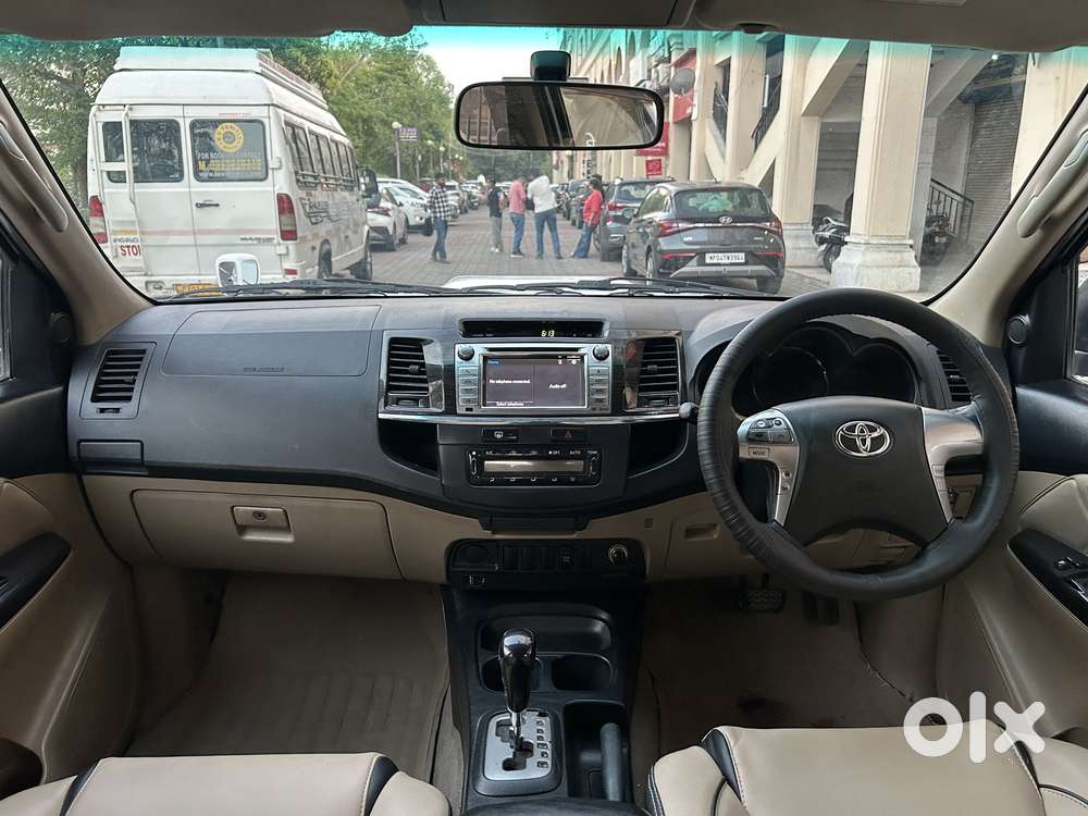 Toyota Fortuner 3.0 4x2 Automatic, 2014, Diesel