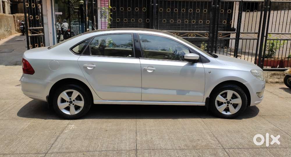 Skoda Rapid 2013-2016 1.6 Mpi Elegance Plus Black Package, 2015, Pet..