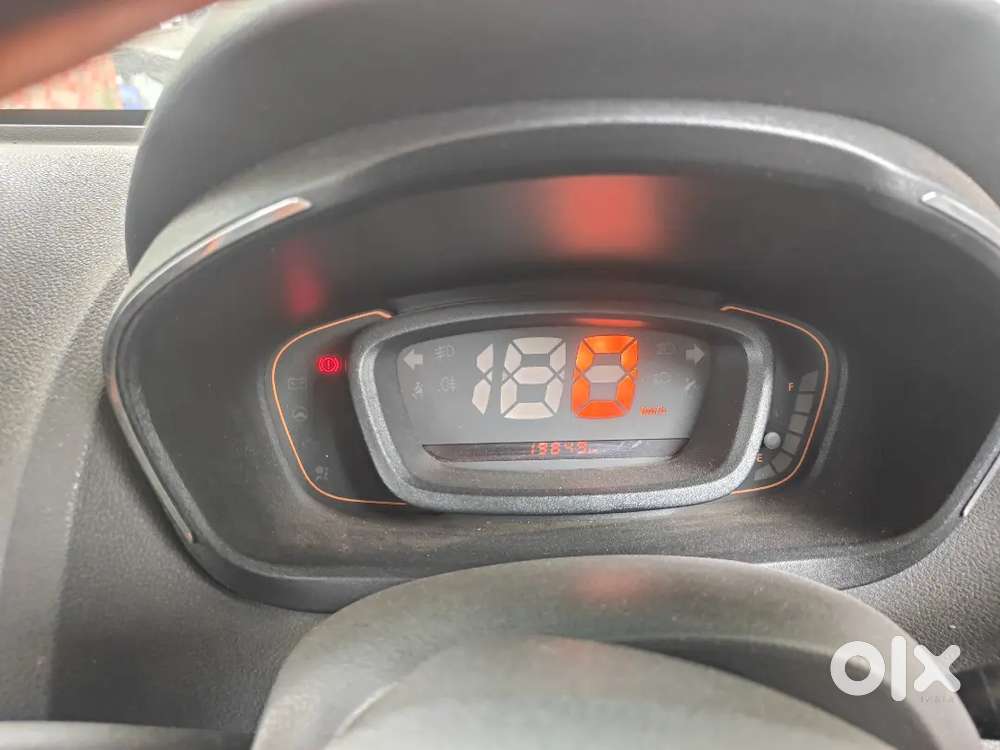 Renault Kwid Petrol Manual 2017