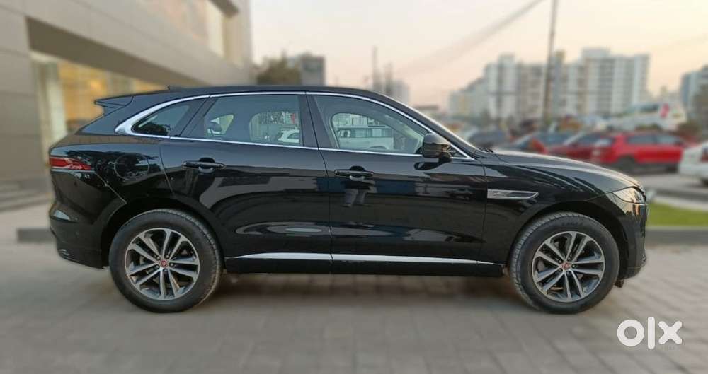 Jaguar F-pace