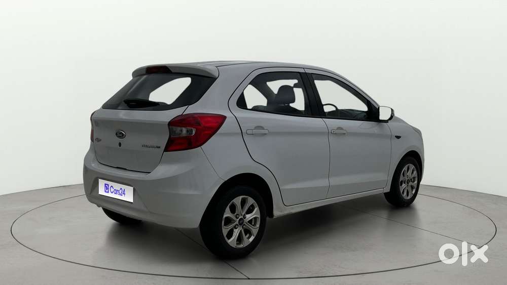 Ford Figo Petrol Titanium, 2017, Petrol
