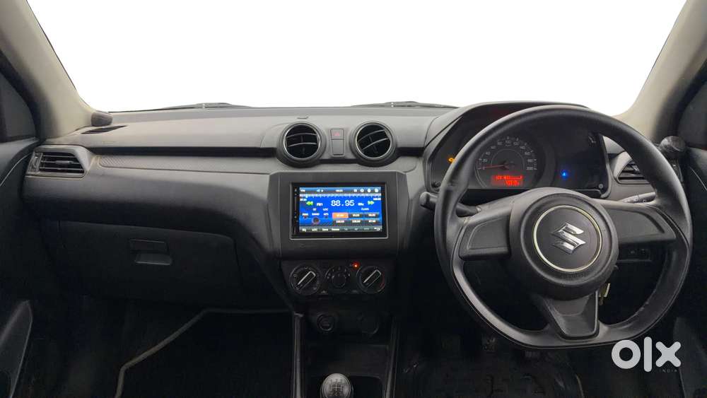 Maruti Suzuki Swift Lxi, 2018, Petrol