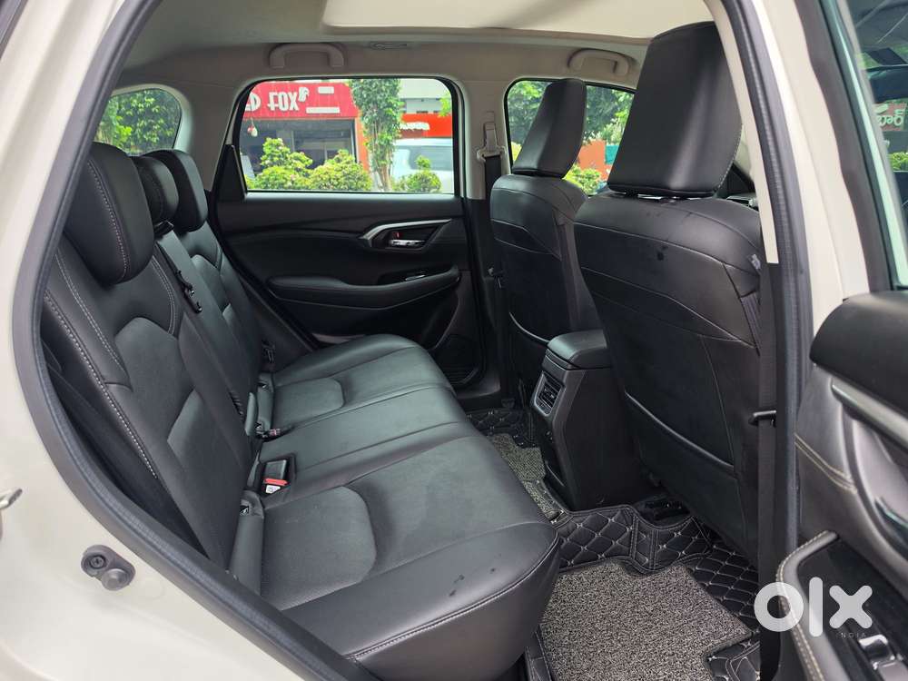 Toyota Urban Cruiser Hyryder 1.5 V Neo Drive At, 2022, Petrol