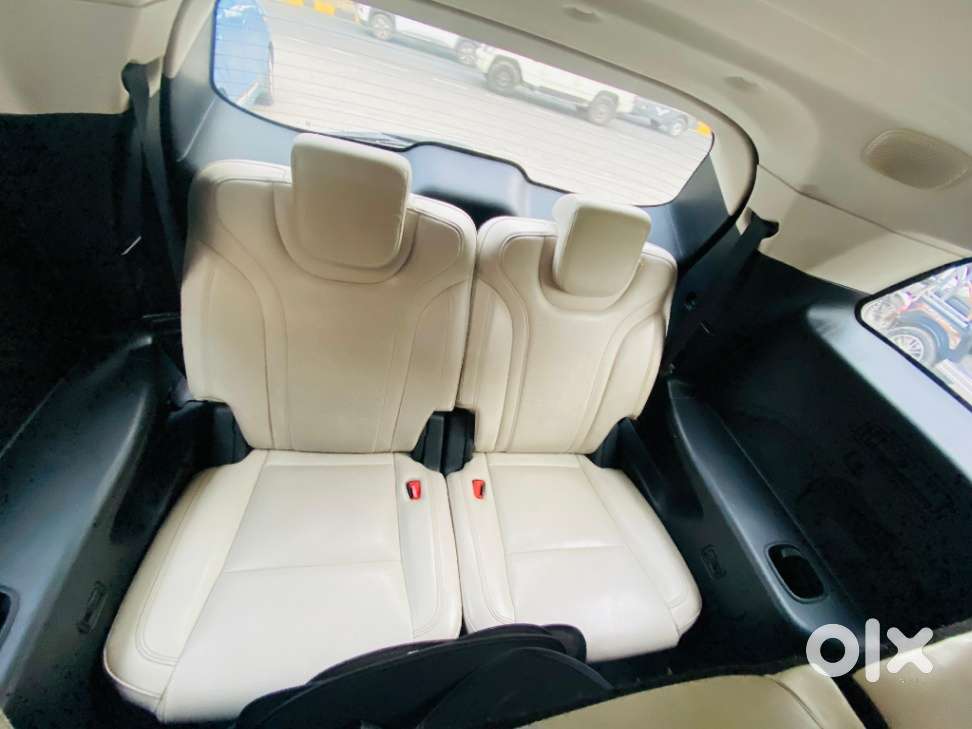 Mahindra Xuv700 2.2 Ax 7 Diesel Mt Luxury Pack Str, 2022, Diesel