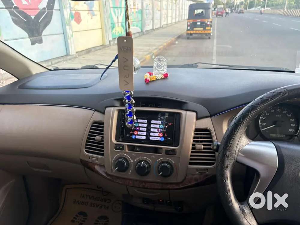 Innova 2015 2.5g Top Variant