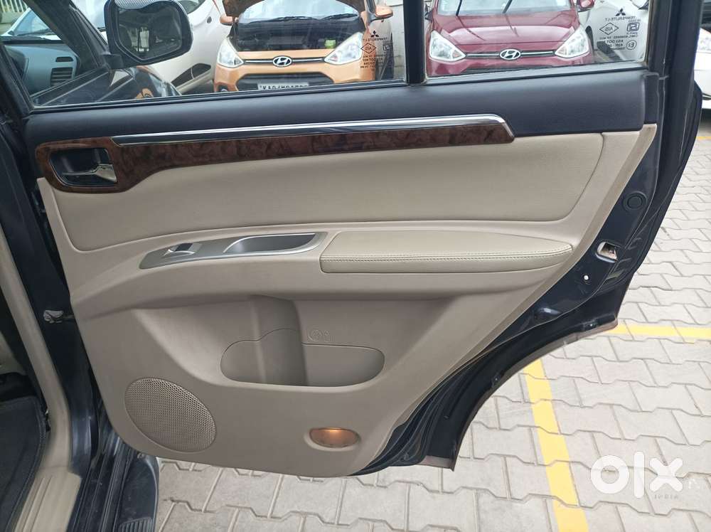 Mitsubishi Pajero Sport 2.5 Automatic, 2015, Diesel
