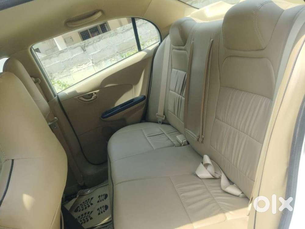 Honda Amaze S Option Cvt I-vtec, 2017, Petrol