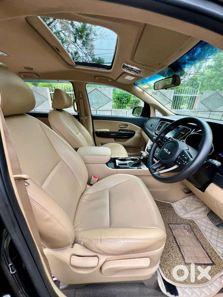 Kia Carnival Prestige, 2021, Diesel