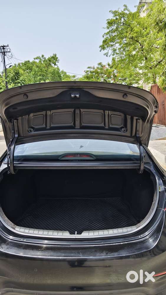 Hyundai Verna Hyundai-verna-crdi-1.6-sx-option, 2019, Diesel
