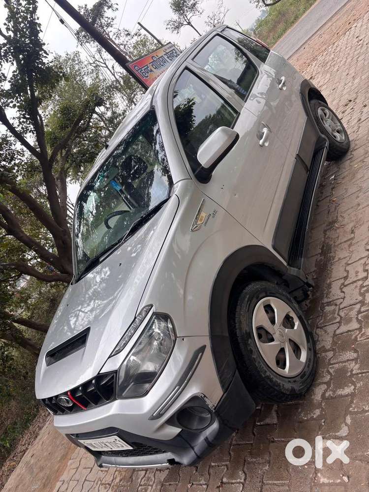 Mahindra Nuvo Sport 7 Seater Car Good Condition