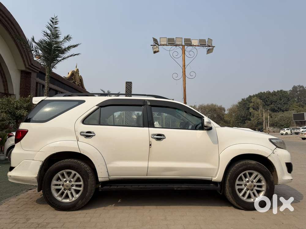 Toyota Fortuner, 2014, Diesel