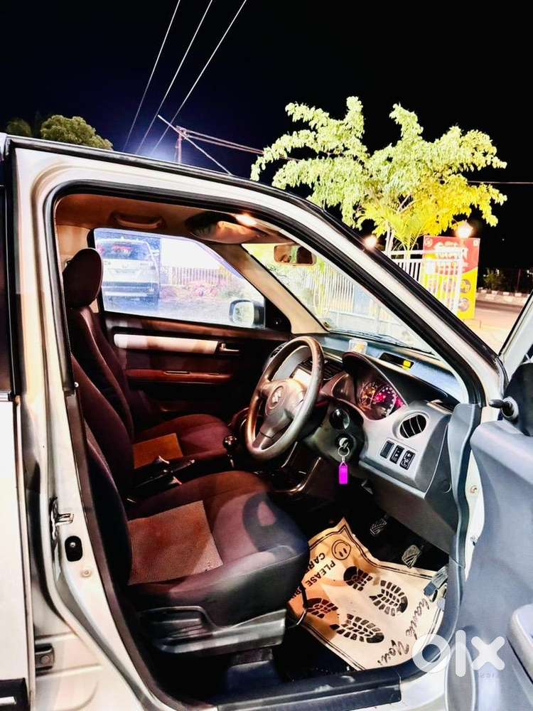 Maruti Suzuki Swift 2010 Petrolvxi. Well Maintained