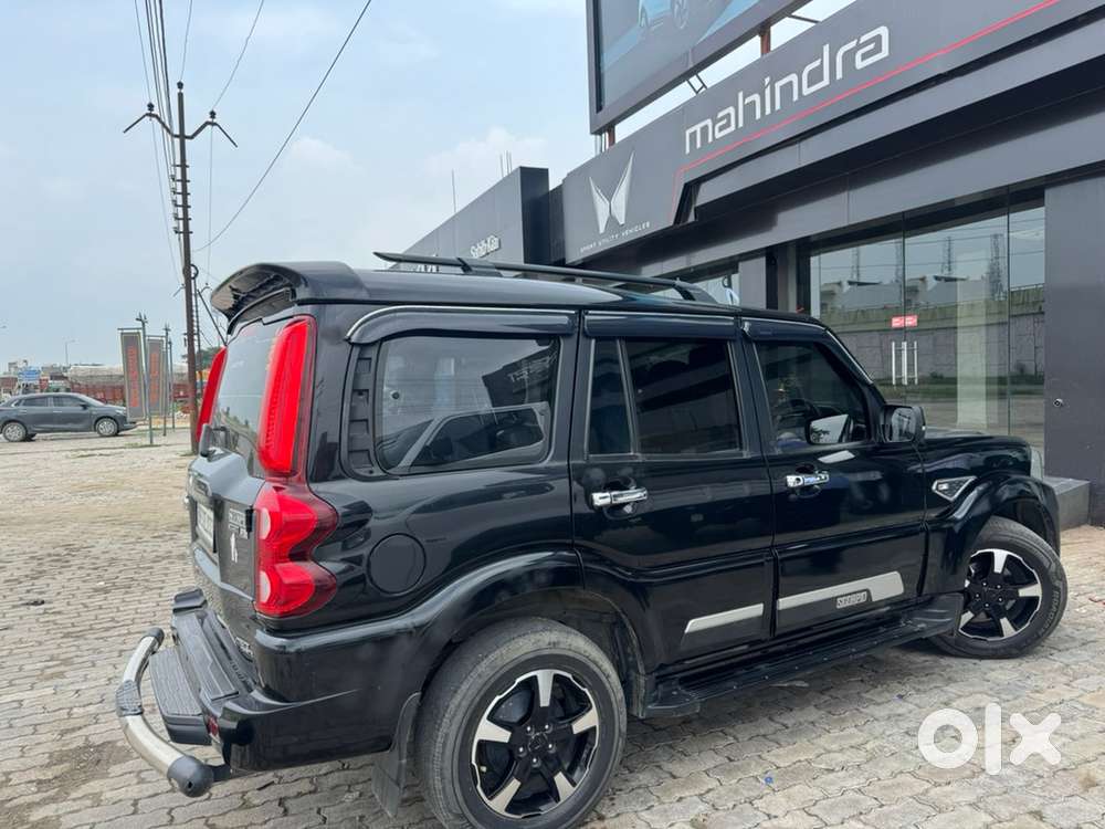 Mahindra Scorpio Classic 2022 November Ki Gadi H Diesel Good Condition