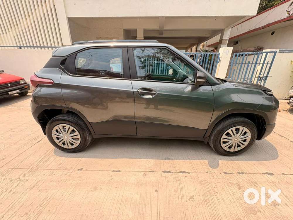 Tata Punch 2025 Petrol 2900 Km Driven