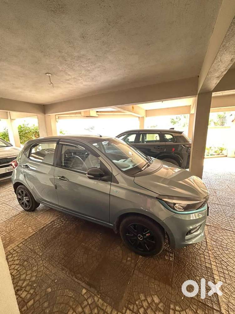 Tata Tiago Ev 2023 Car